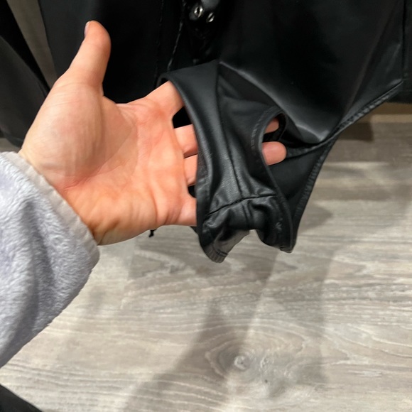 Bodysuit - Picture 2 of 5